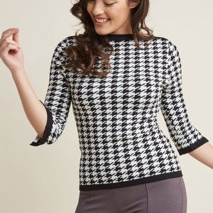 Banned Up in Parisienne Sweater in Houndstooth